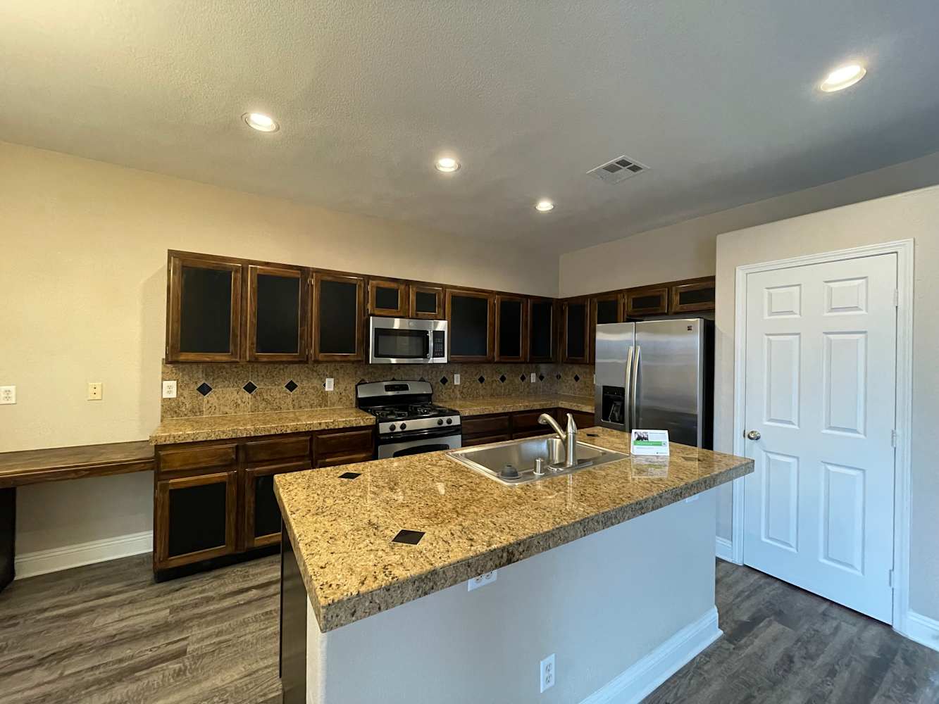 5201 Wapiti Point Ct photo 5