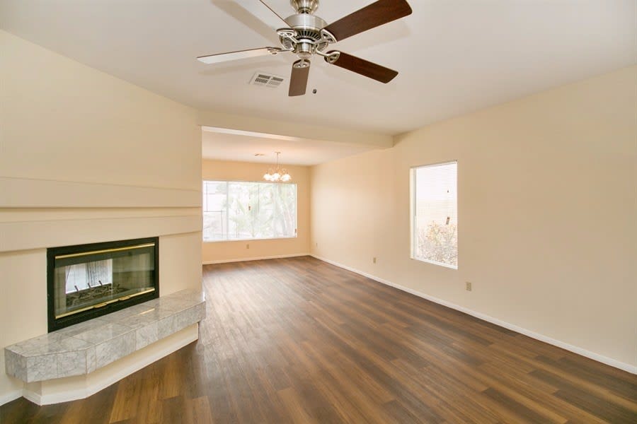 2839 Via Florentine St photo 2