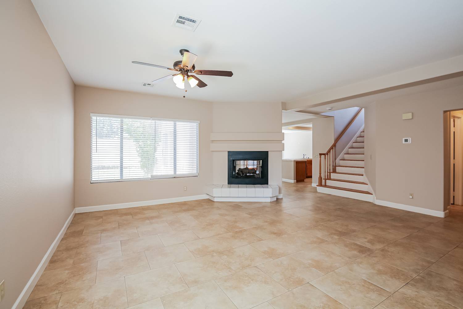 2121 Harbor Cliff Dr photo 5