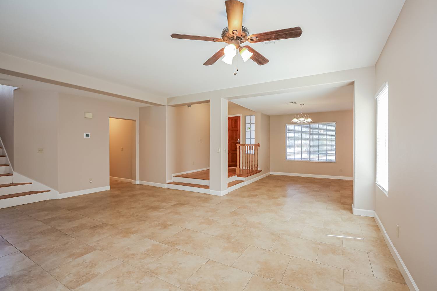 2121 Harbor Cliff Dr photo 4