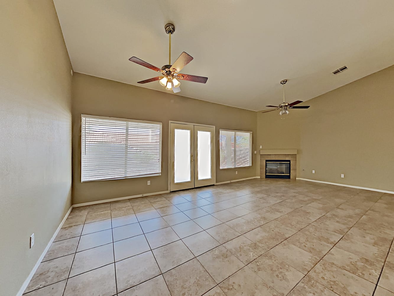 612 Grand Revere Pl photo 5