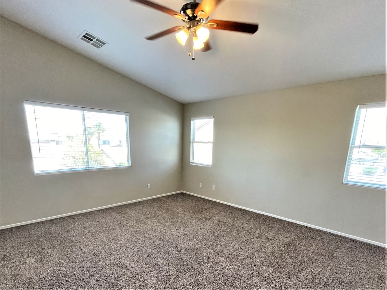 1512 Auburn Valley Ave photo 5