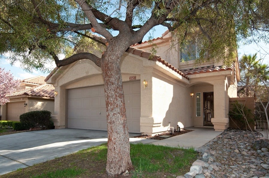 8321 Olive Canyon Dr photo 2