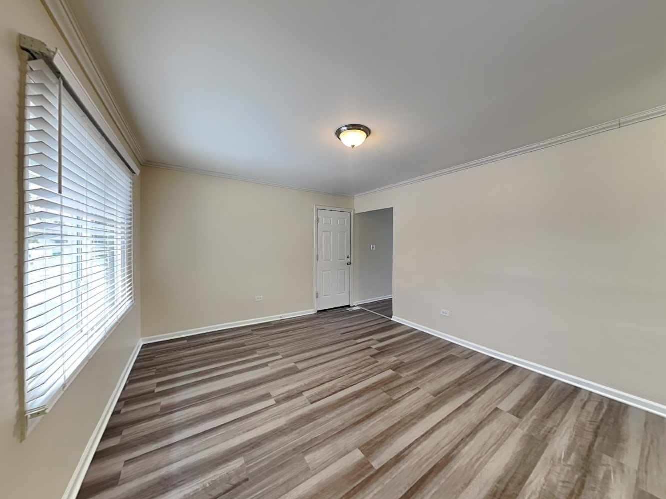 515 Everette Ave photo 5