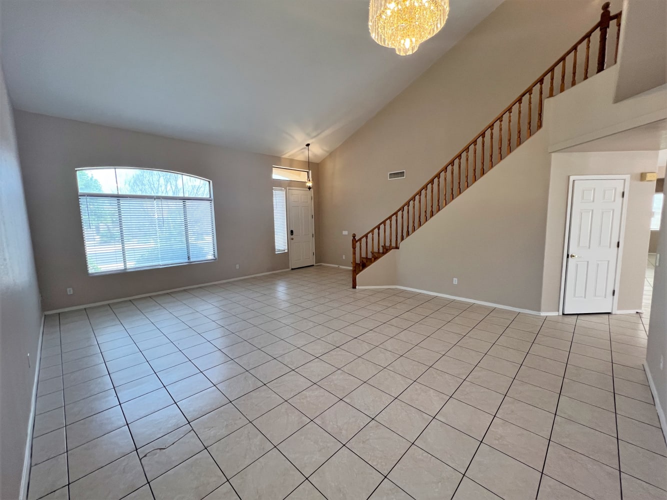 9430 E Jan Ave Mesa, AZ 85209 photo 3