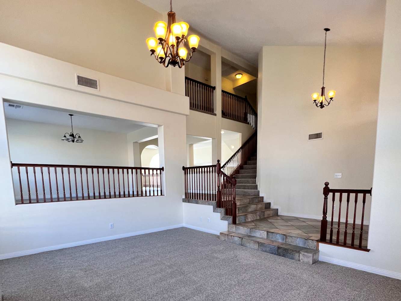280 Plaza Carmelina Ct photo 2