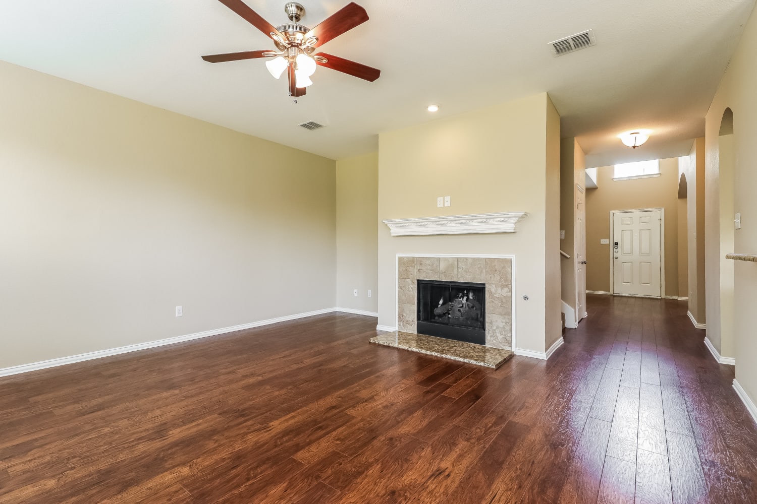5204 Selago Dr photo 4