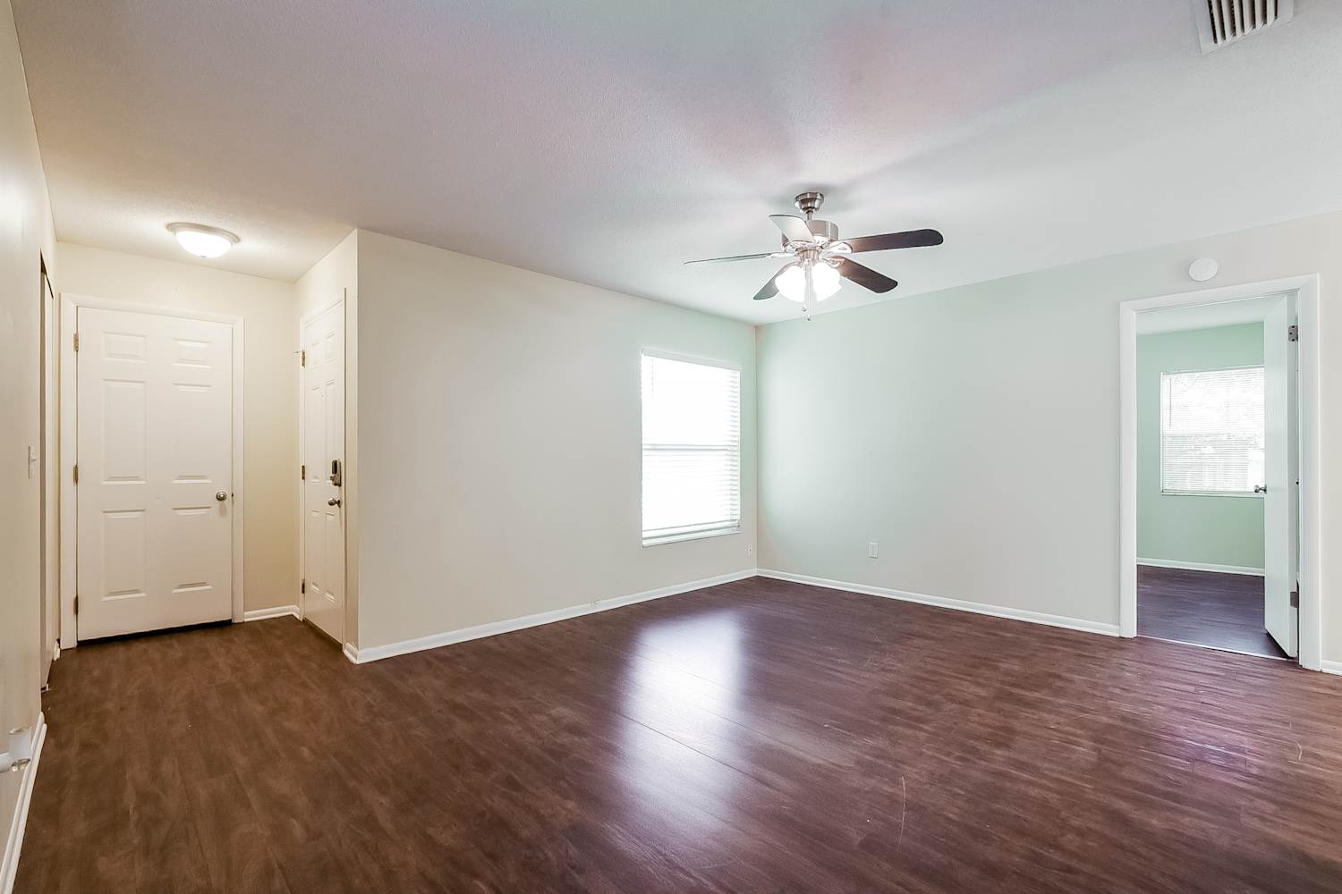 520 Sunrise Dr photo 4