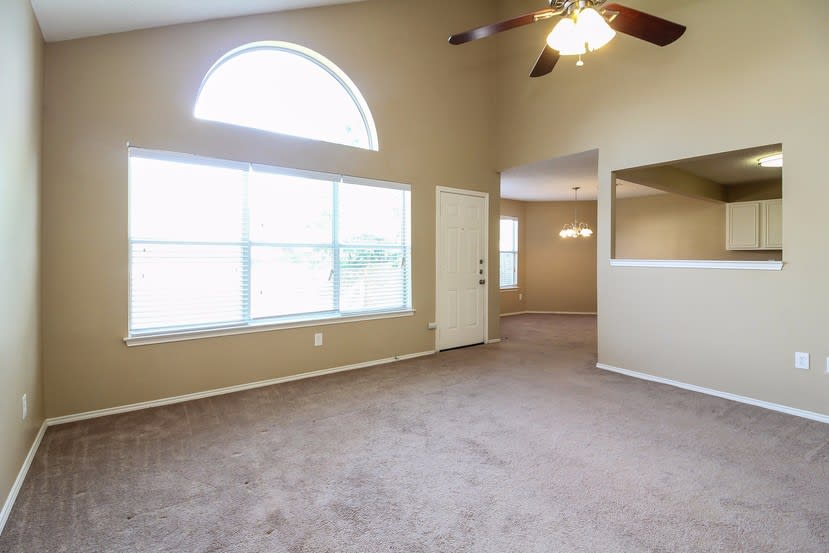 5210 Wyndham Ct photo 3