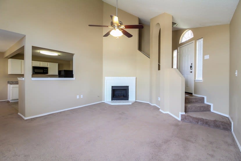 5210 Wyndham Ct photo 2