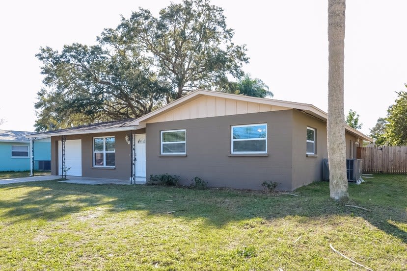 5348 Colewood Pl photo 2