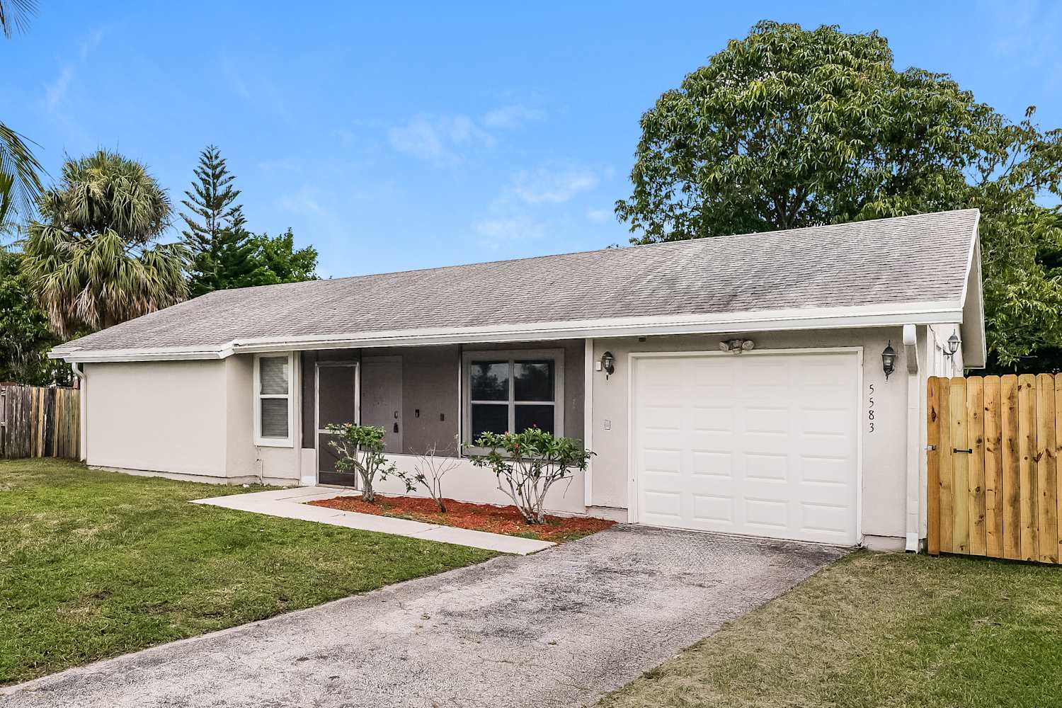 5583 Cynwyd Cir photo 3