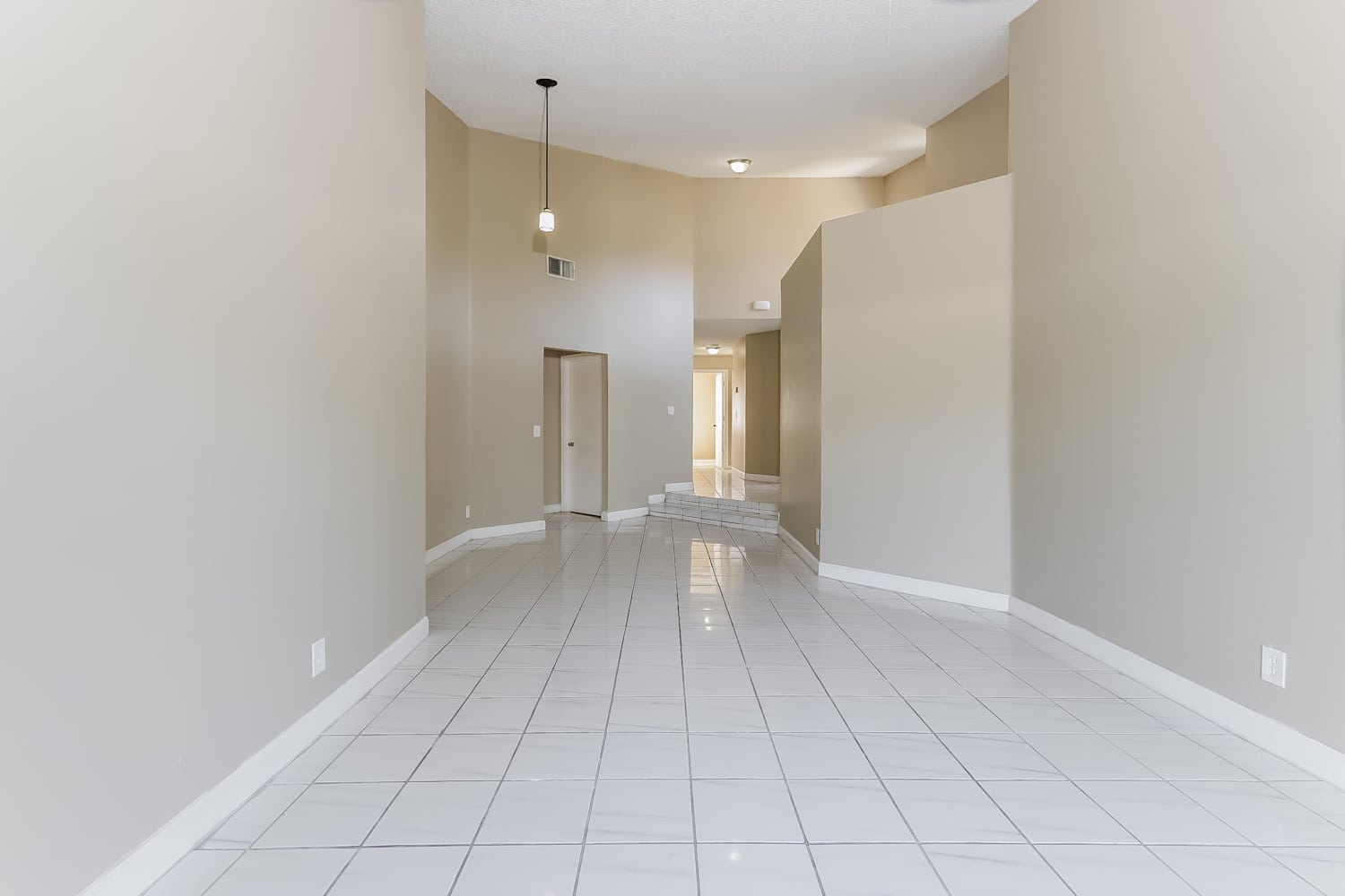 5808 Strawberry Lakes Cir photo 5