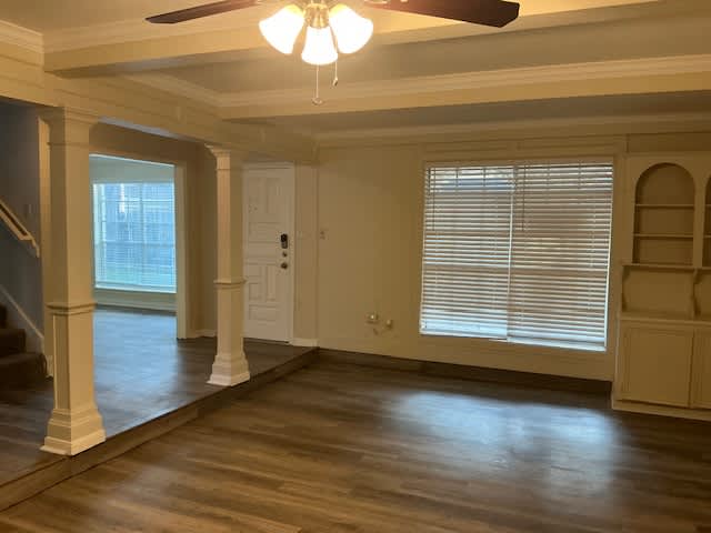 5930 Theall Rd photo 4