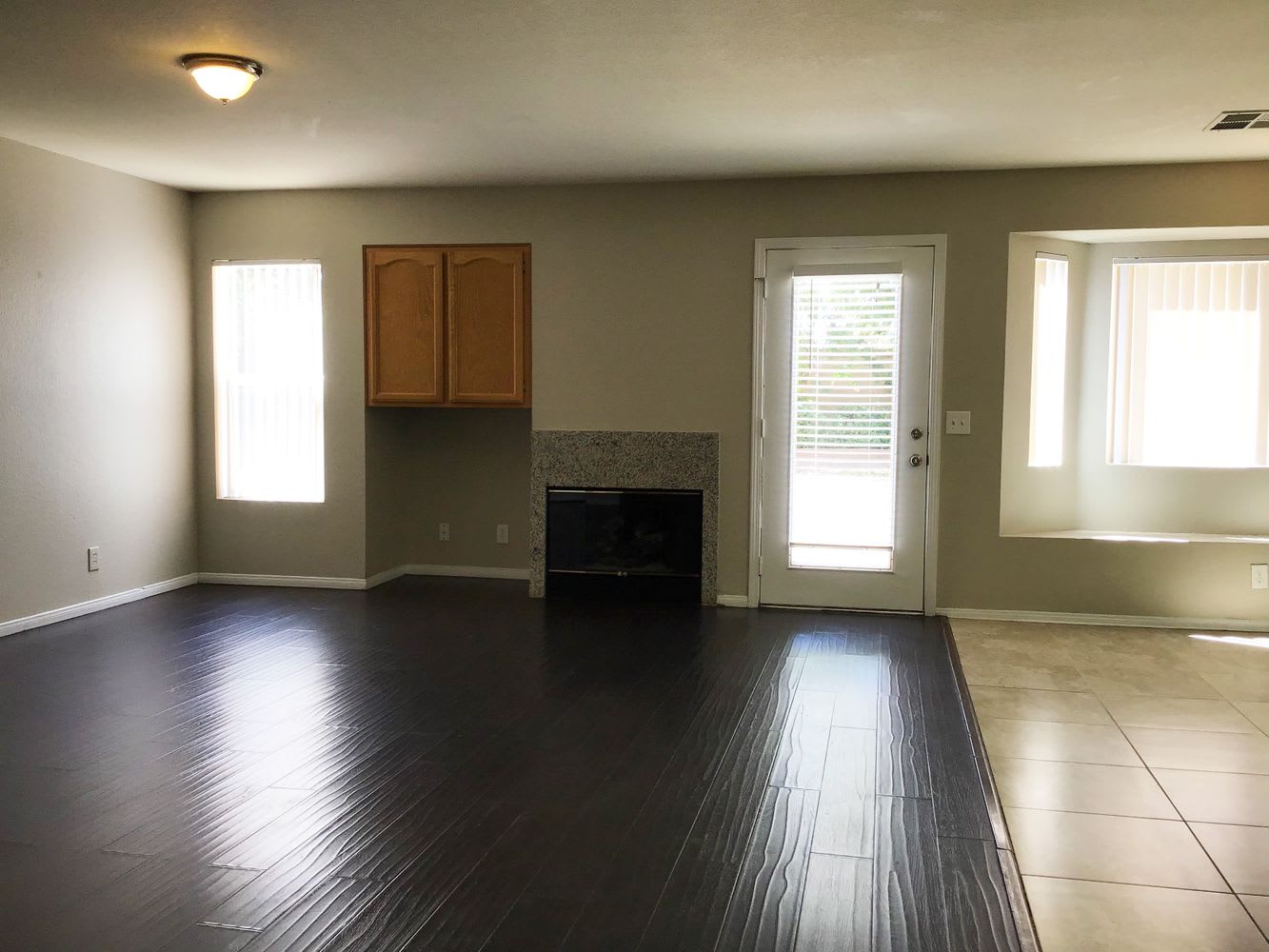42049 Crestland Dr photo 5