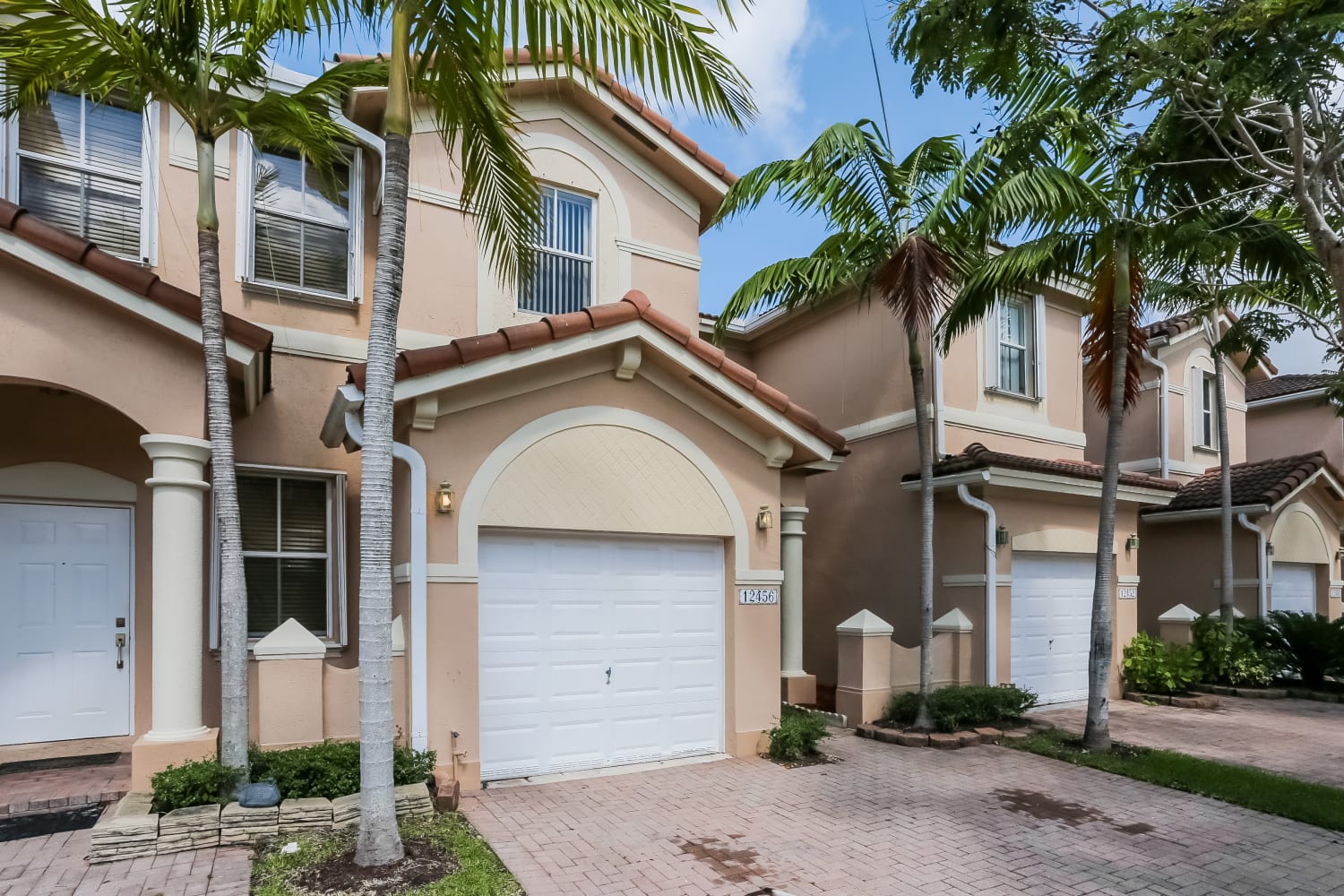 12456 SW 124th Path photo 2
