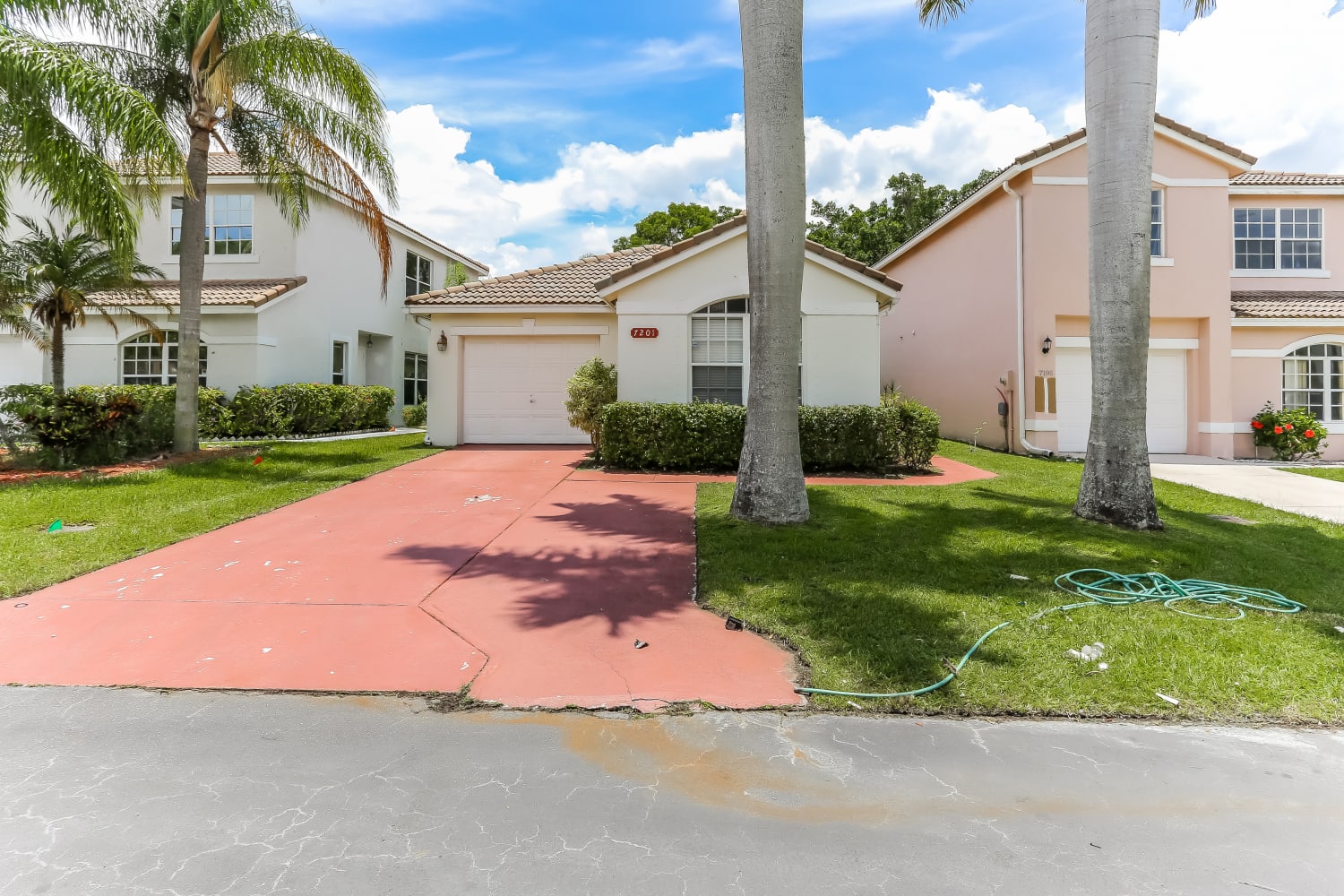 7201 Vaca Key Way photo 2