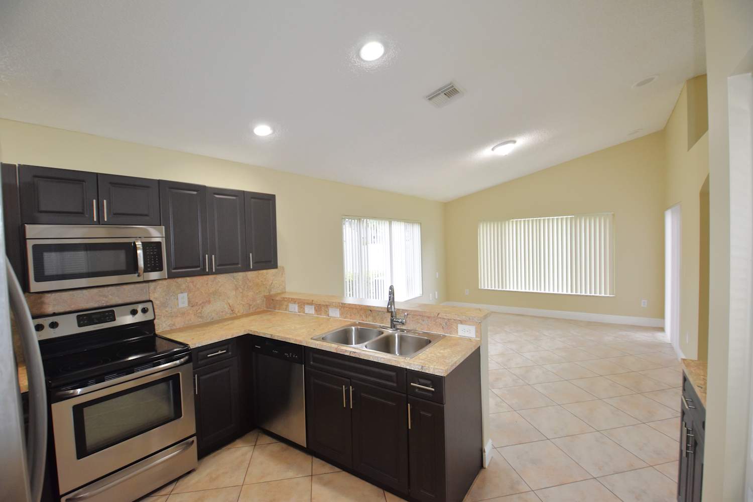 2033 NW 178th Way photo 5