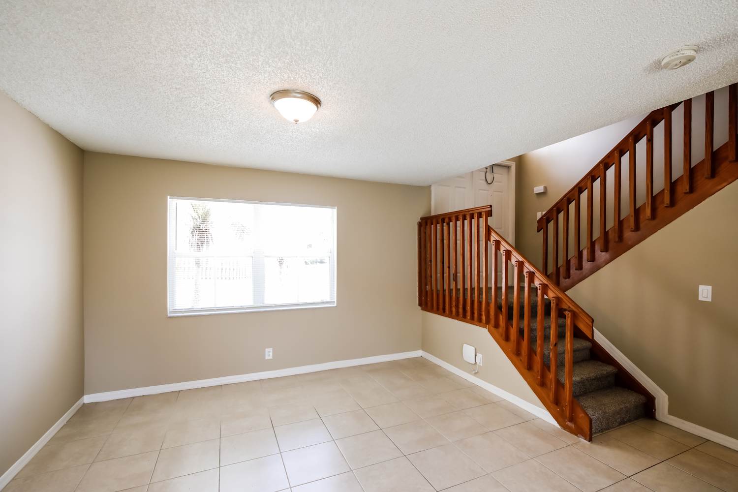 3079 Doubloon Dr photo 4