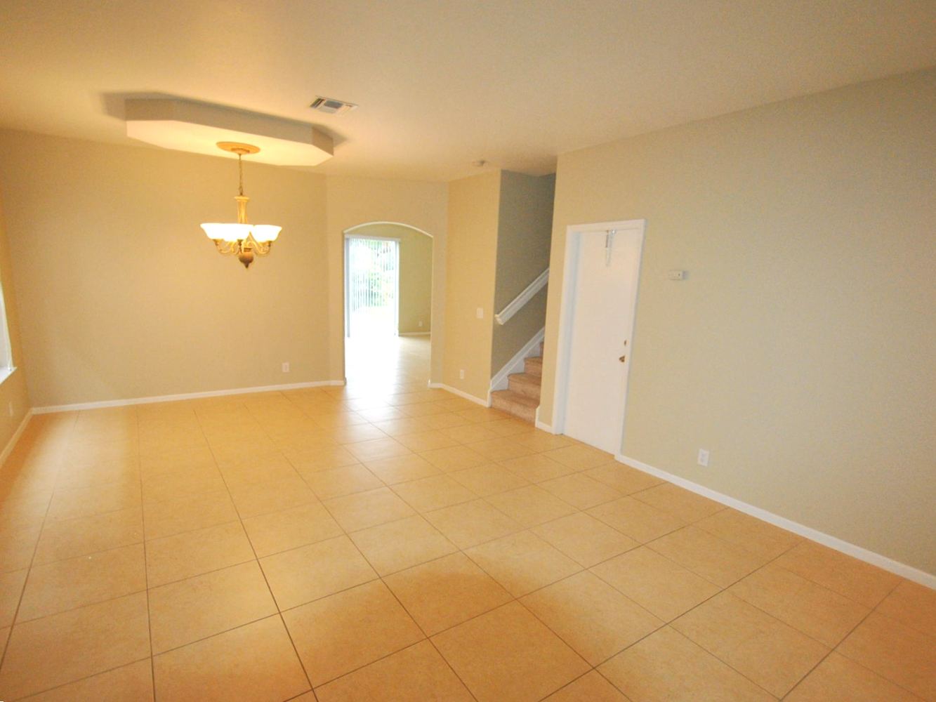 4521 Lake Lucerne Cir photo 4