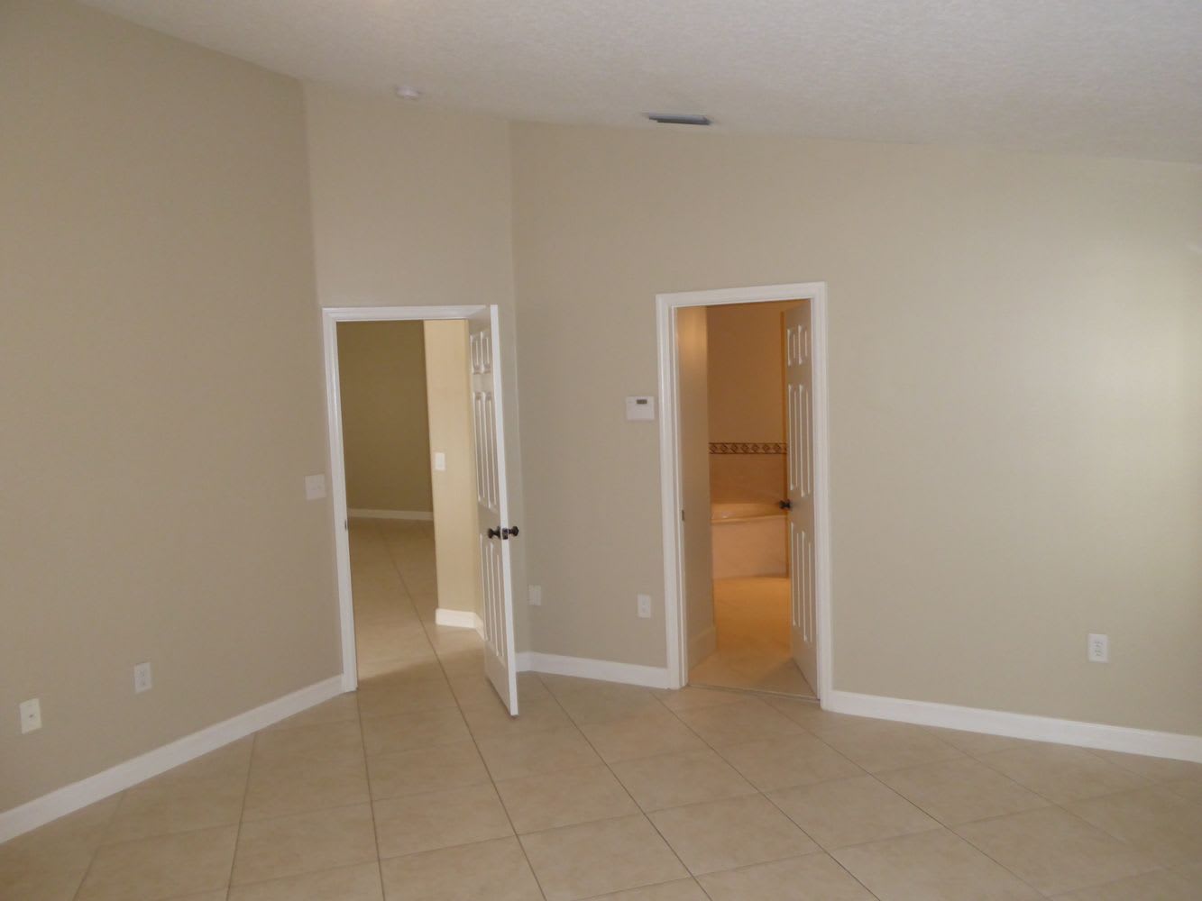 2270 NW 139th Ave photo 5