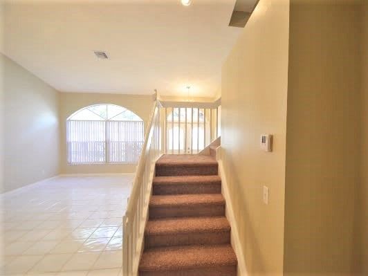 441 SW 182nd Way photo 2
