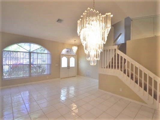 441 SW 182nd Way photo 3