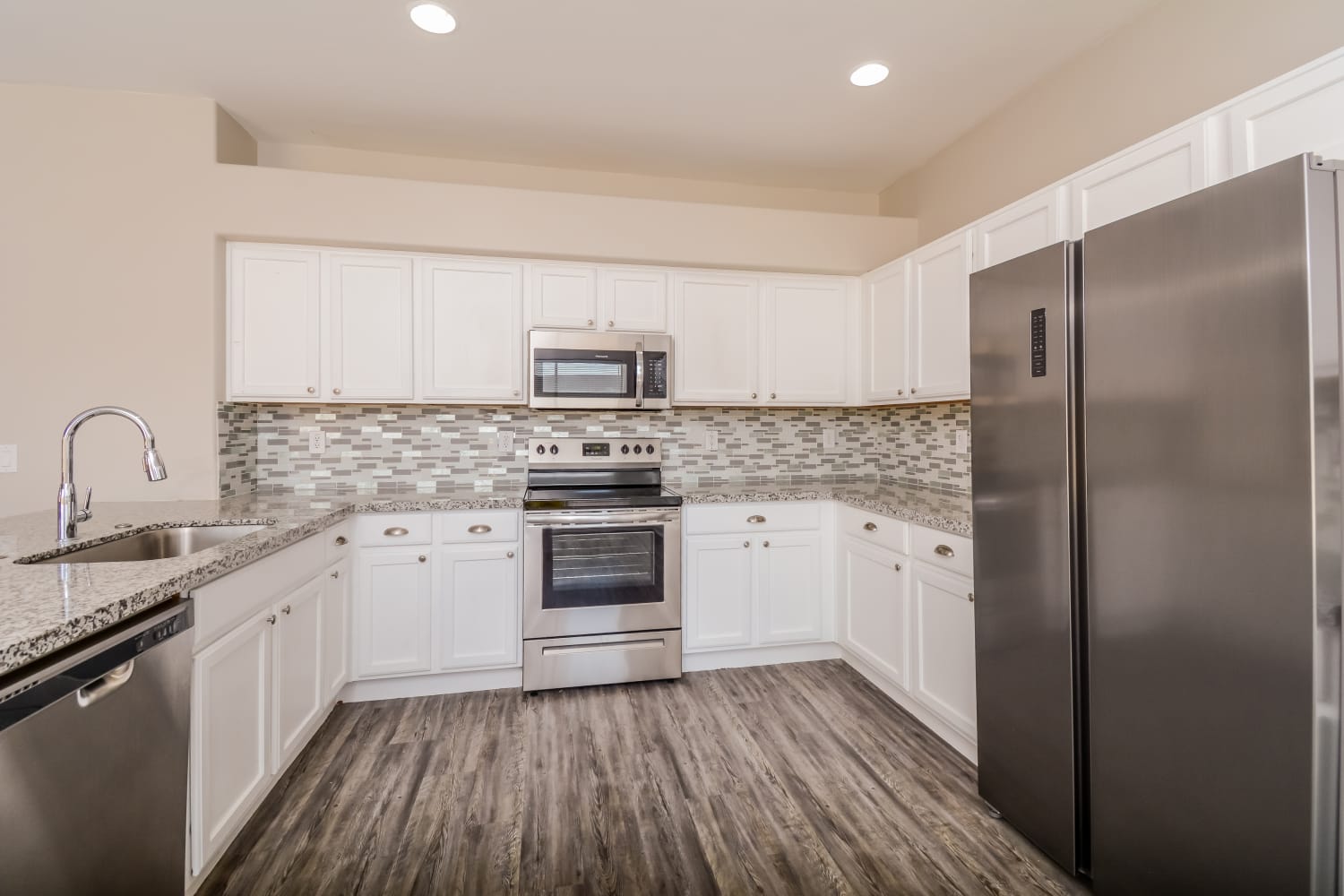 10237 W Chipman Rd Tolleson, AZ 85353 photo 5