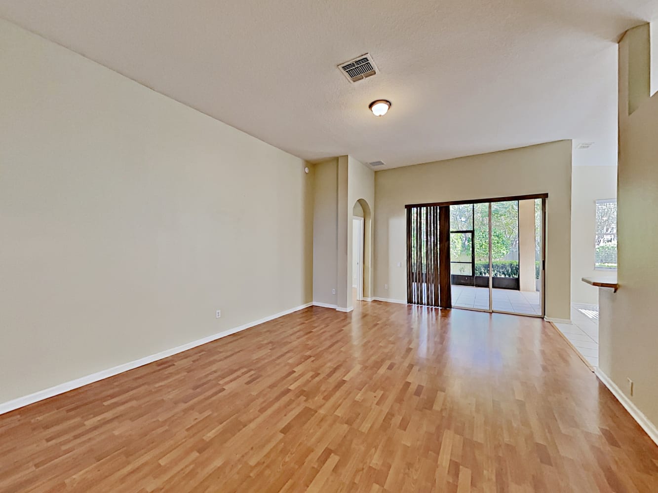 282 Hanging Moss Cir photo 4