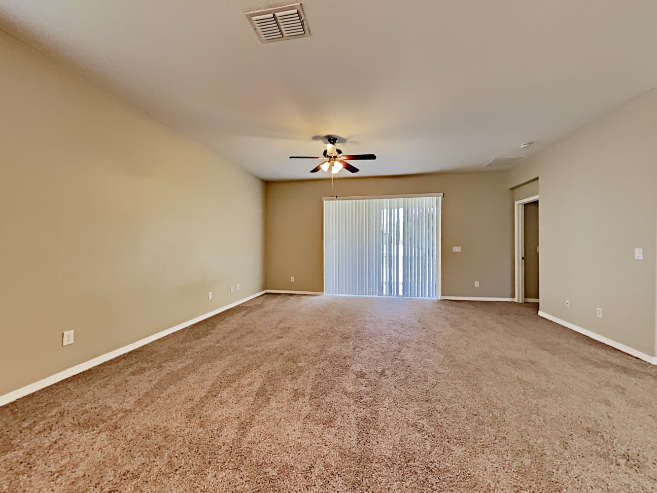 2765 Youngford St photo 4