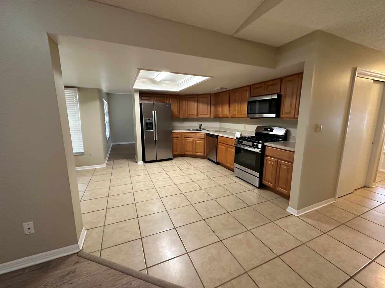 4339 Watermill Ave photo 4