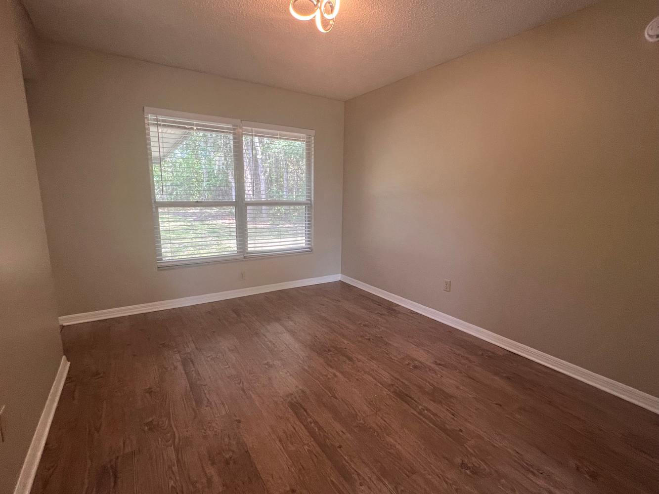 4339 Watermill Ave photo 5