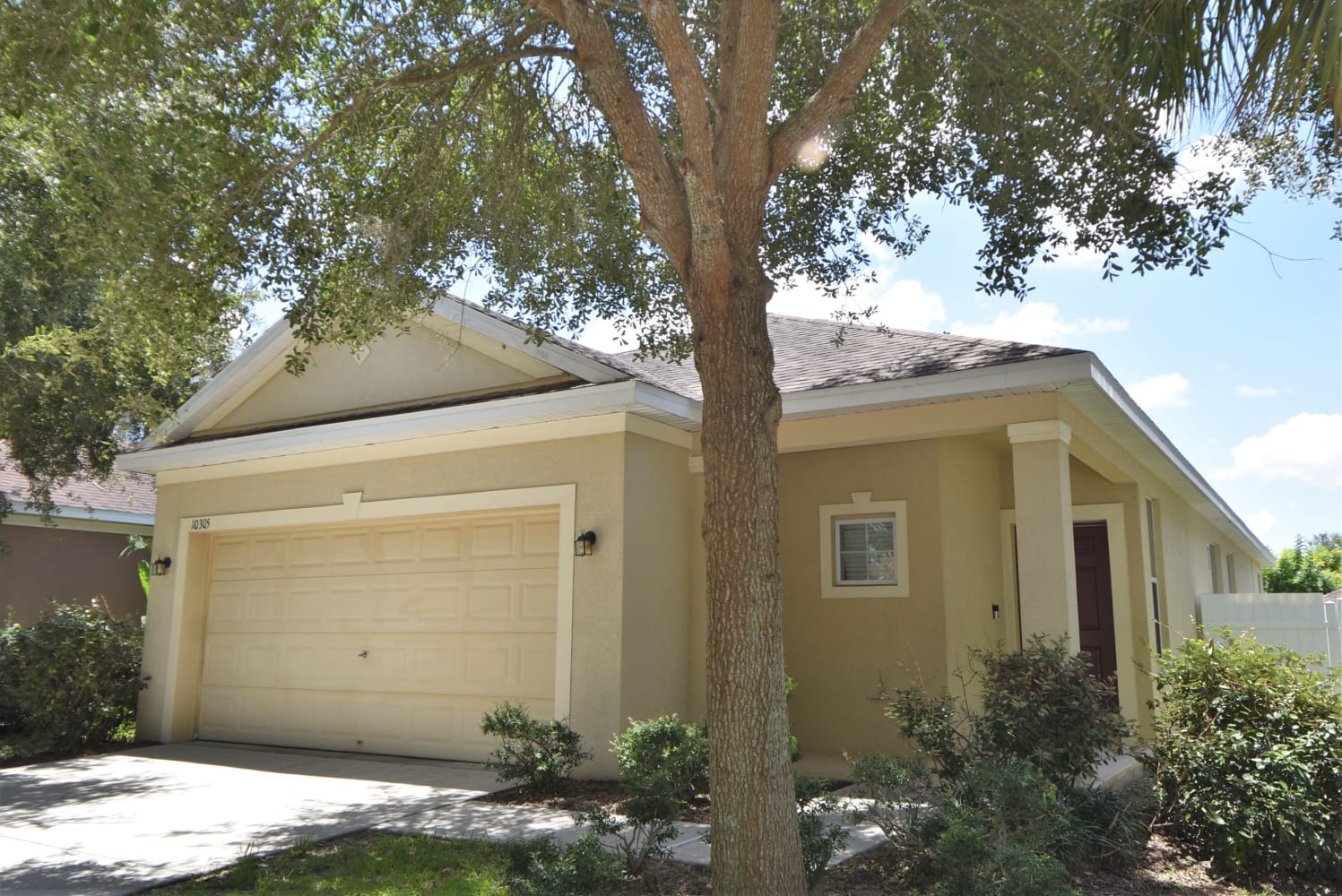 10305 Greystone Ridge Ct photo 2
