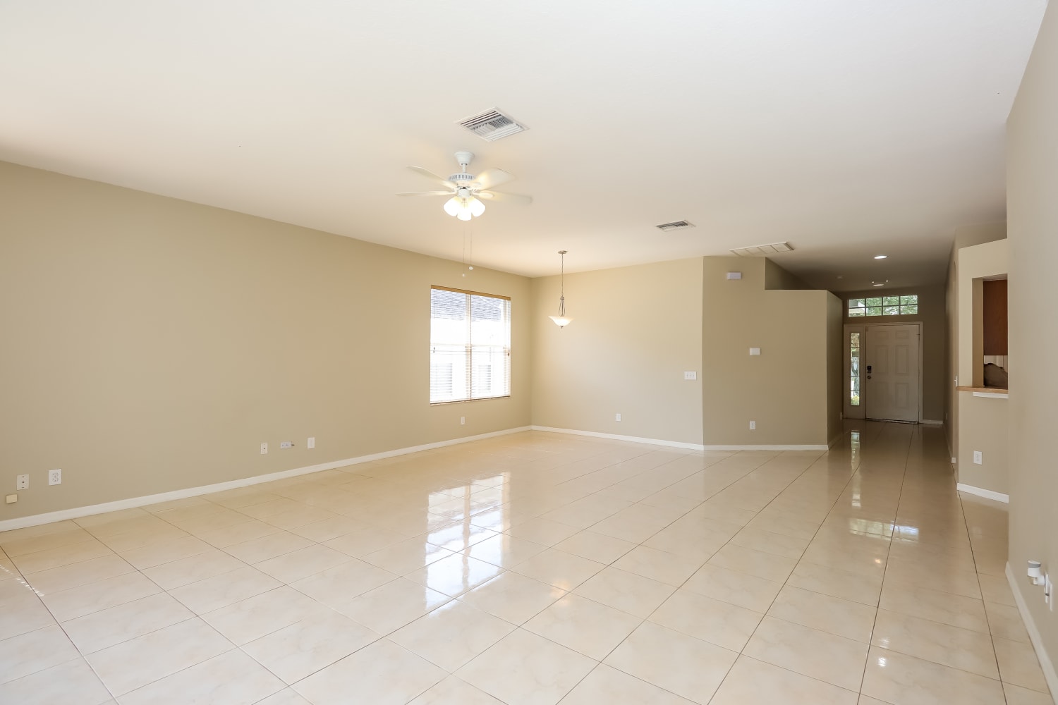 1835 Raven Glen Dr photo 3