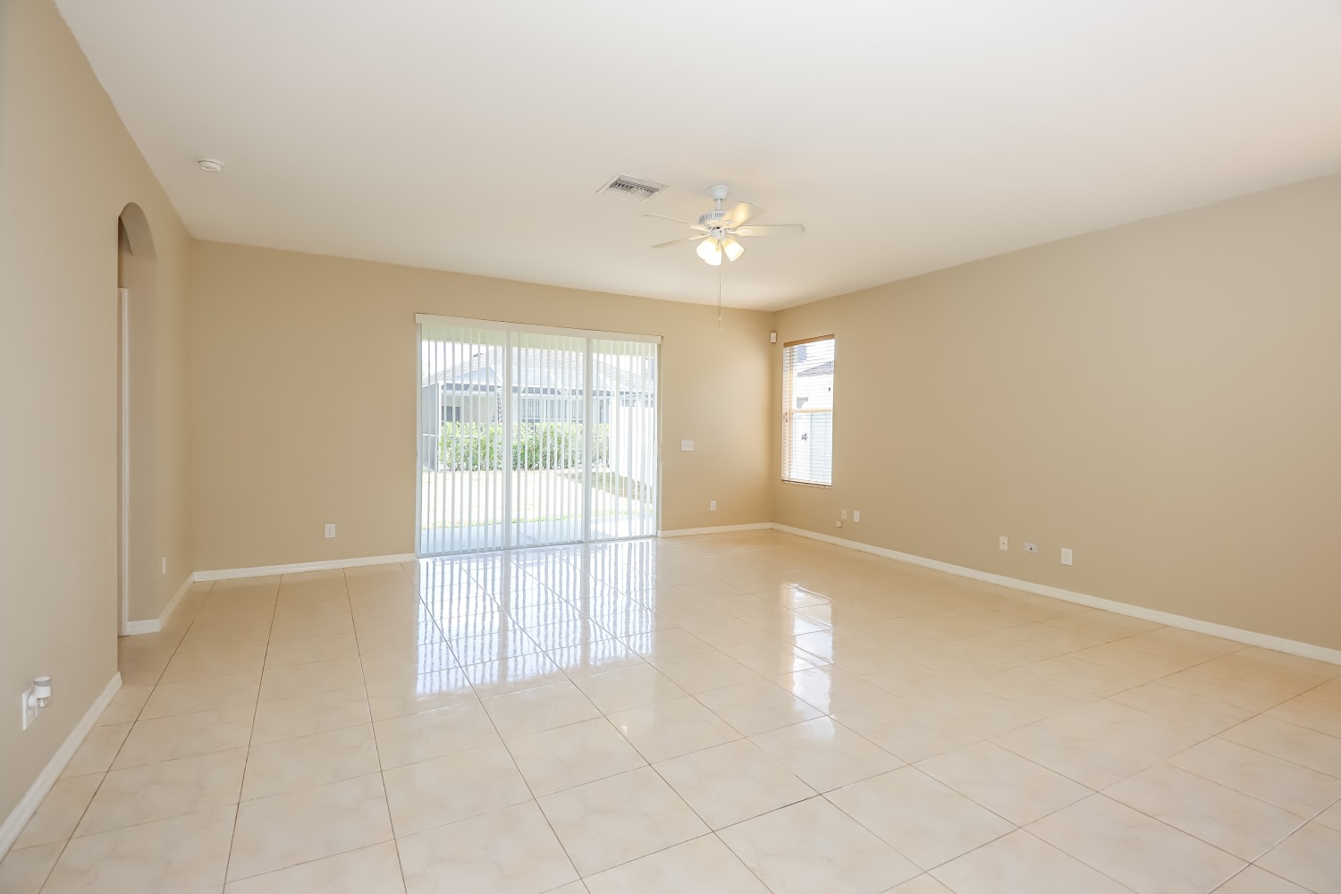 1835 Raven Glen Dr photo 4
