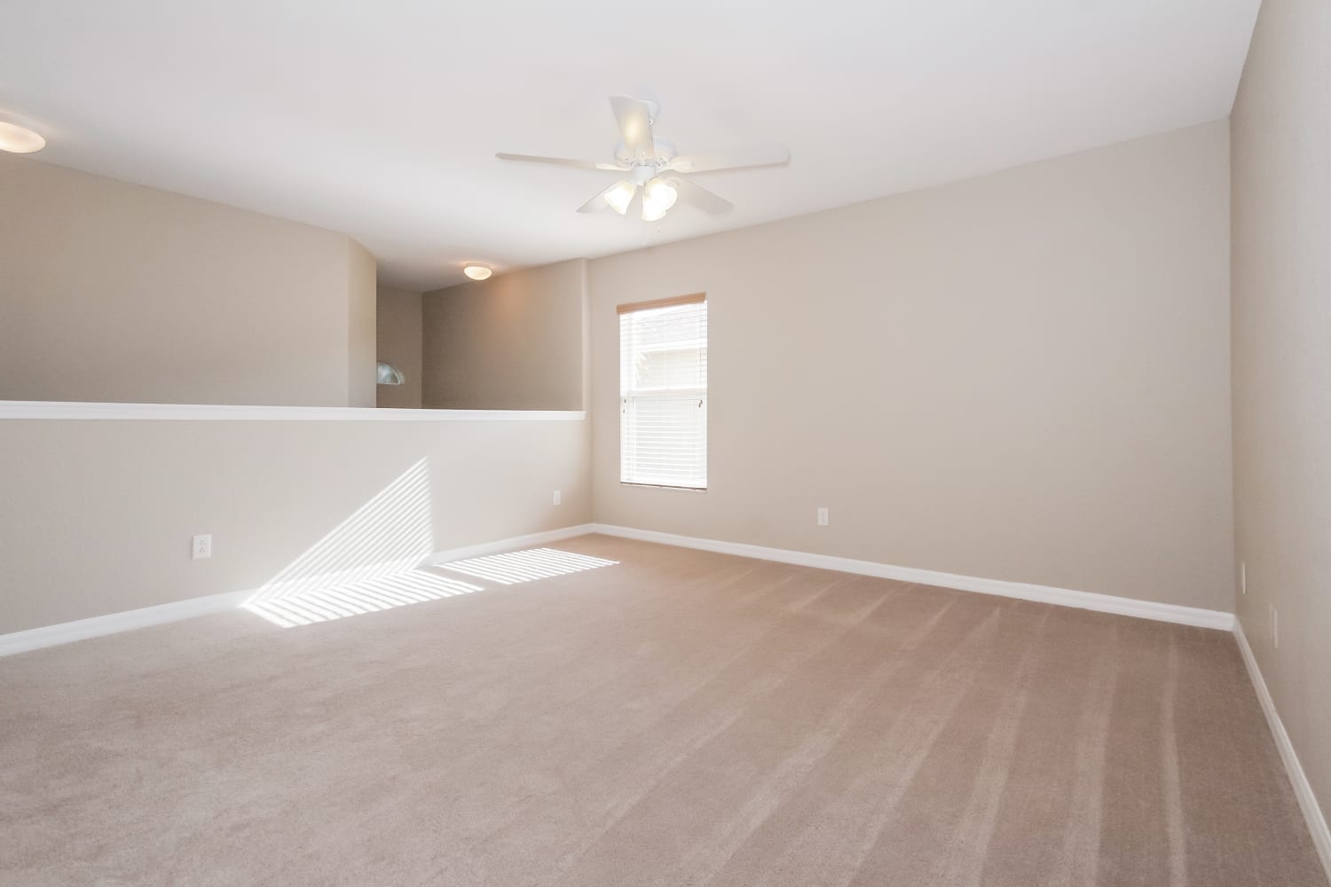 324 Beacon Harbour Loop photo 2