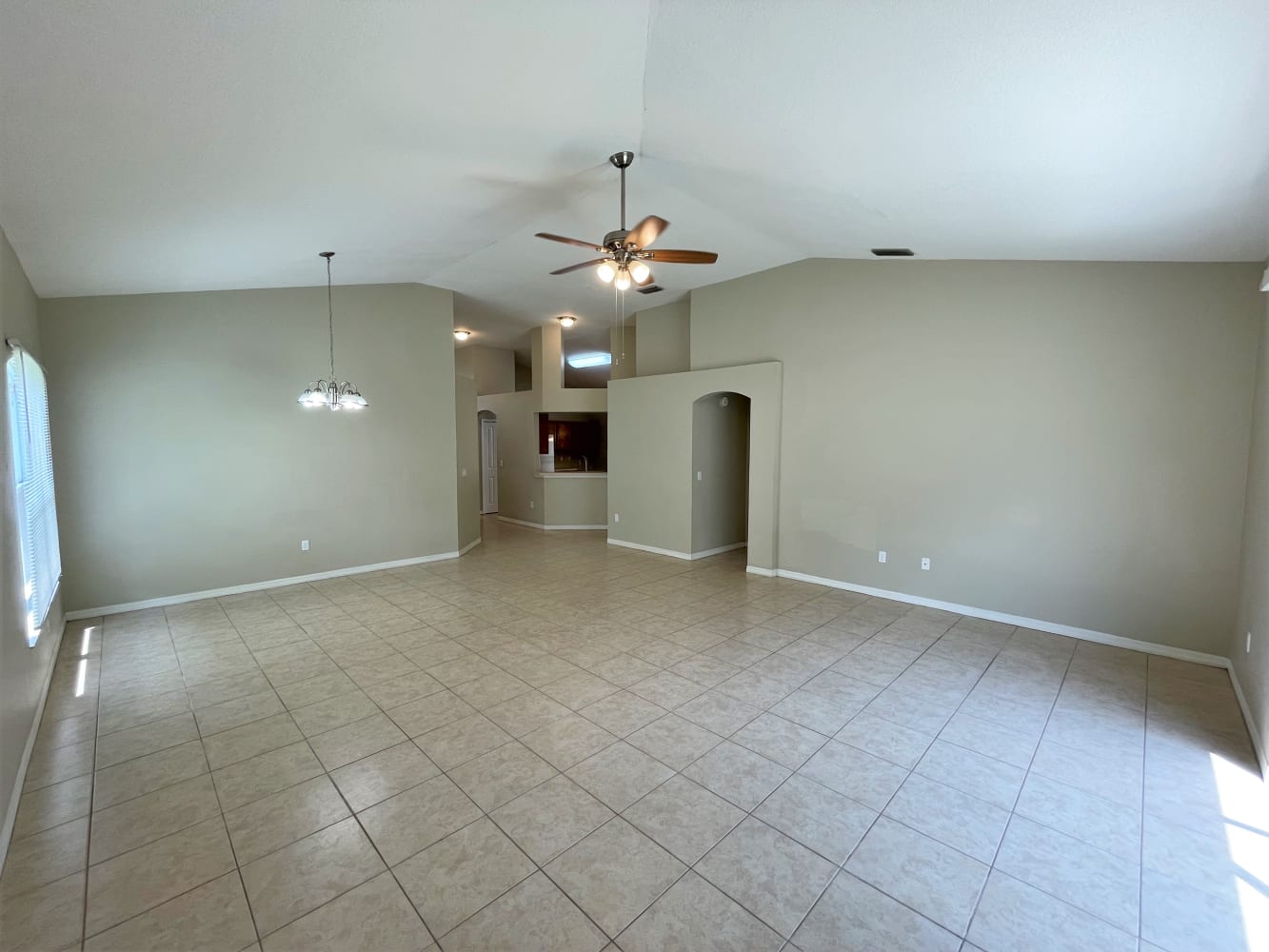 29242 Birds Eye Dr photo 4