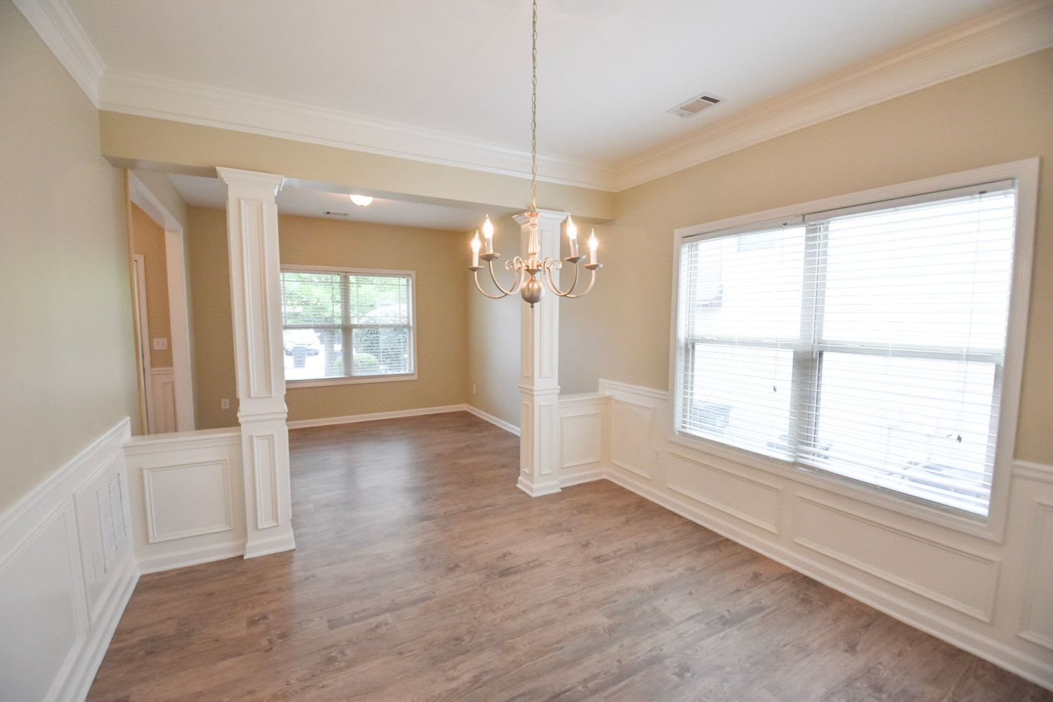 1681 Stoney Chase Dr photo 3