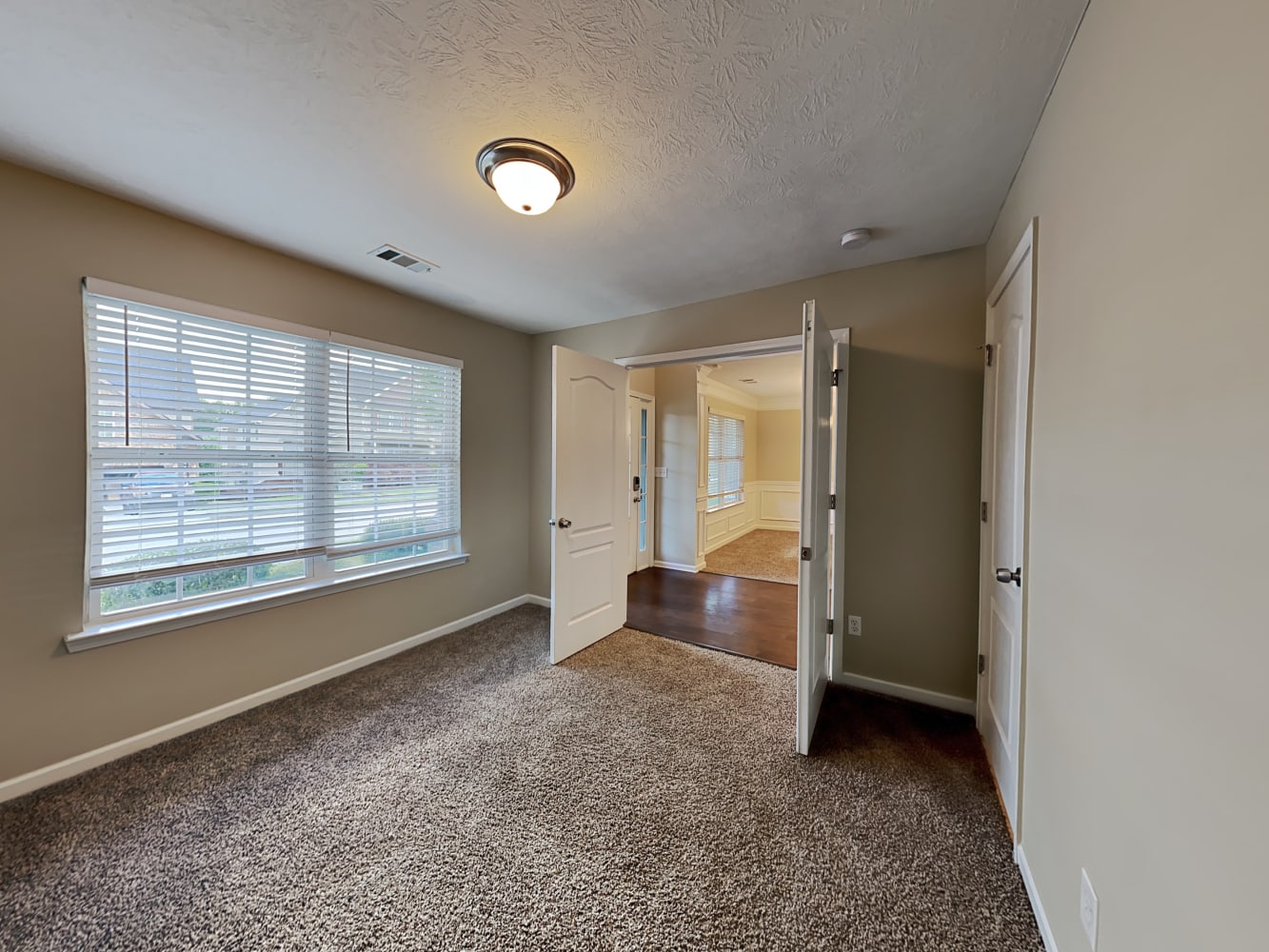 3431 Park Glenn Ln photo 4