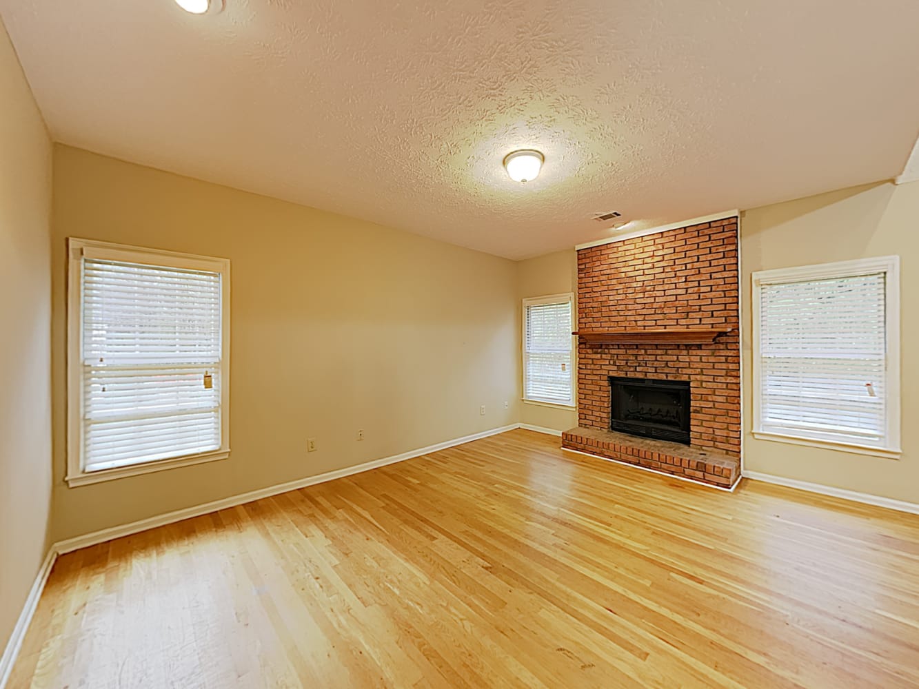 1781 Inlet Lake Pl photo 3
