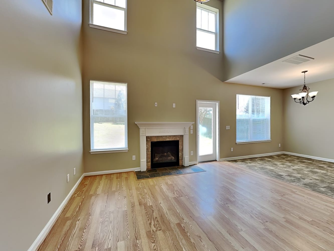 357 Stobhill Ln photo 5