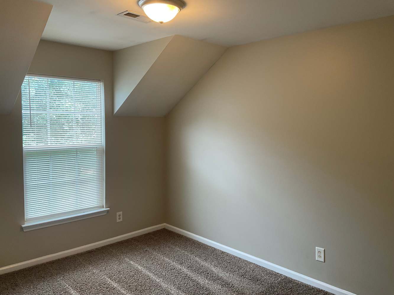 11706 Erwin Ridge Ave photo 5