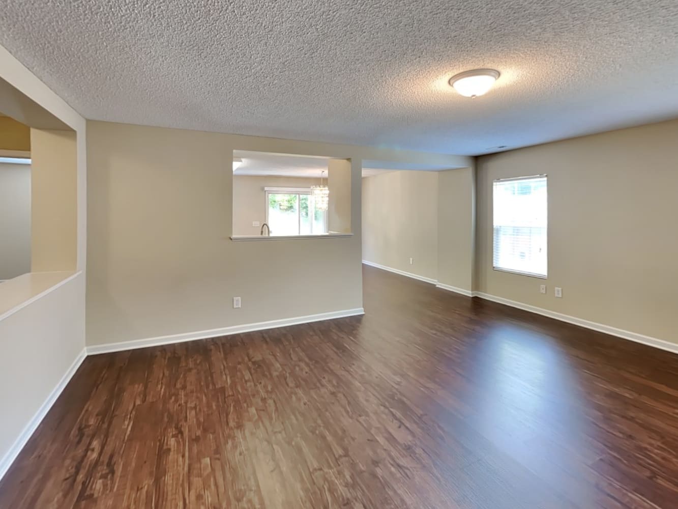 634 Averasboro Dr photo 4
