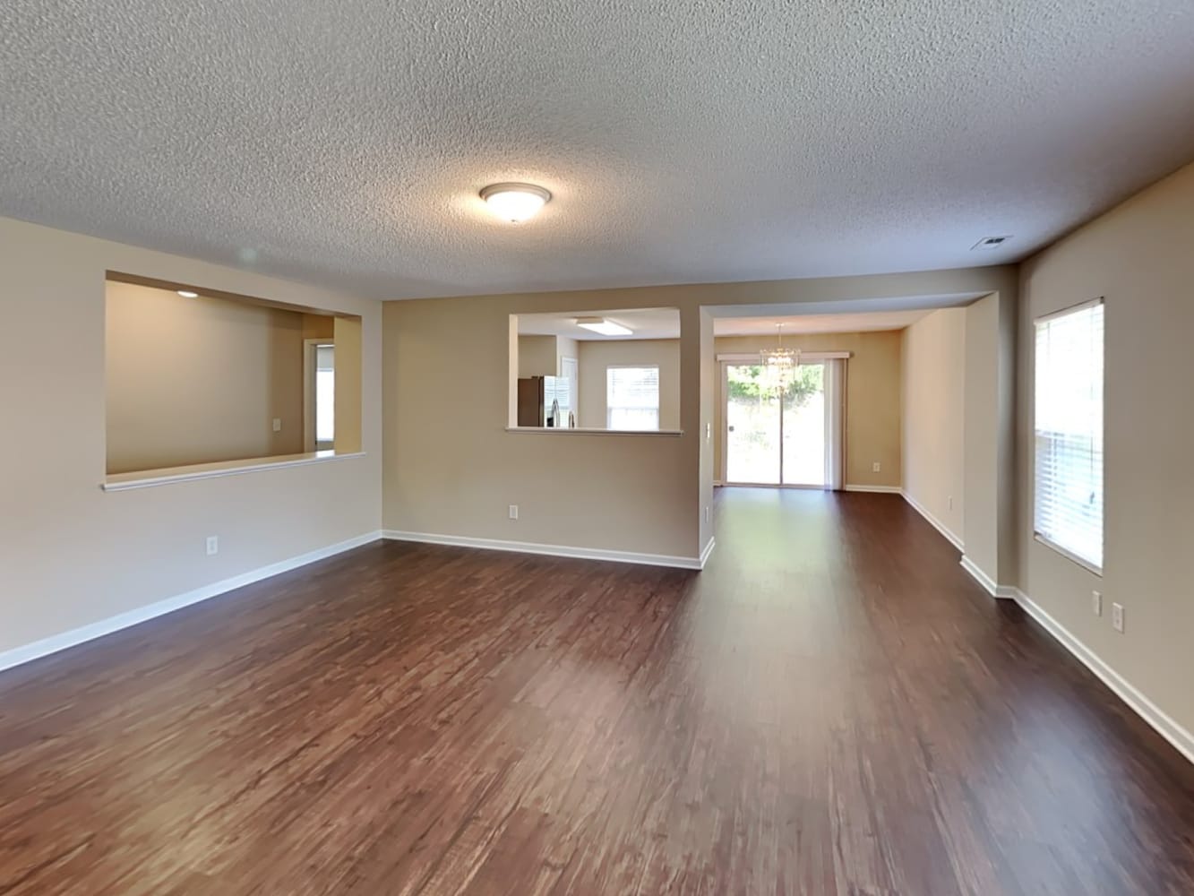 634 Averasboro Dr photo 3