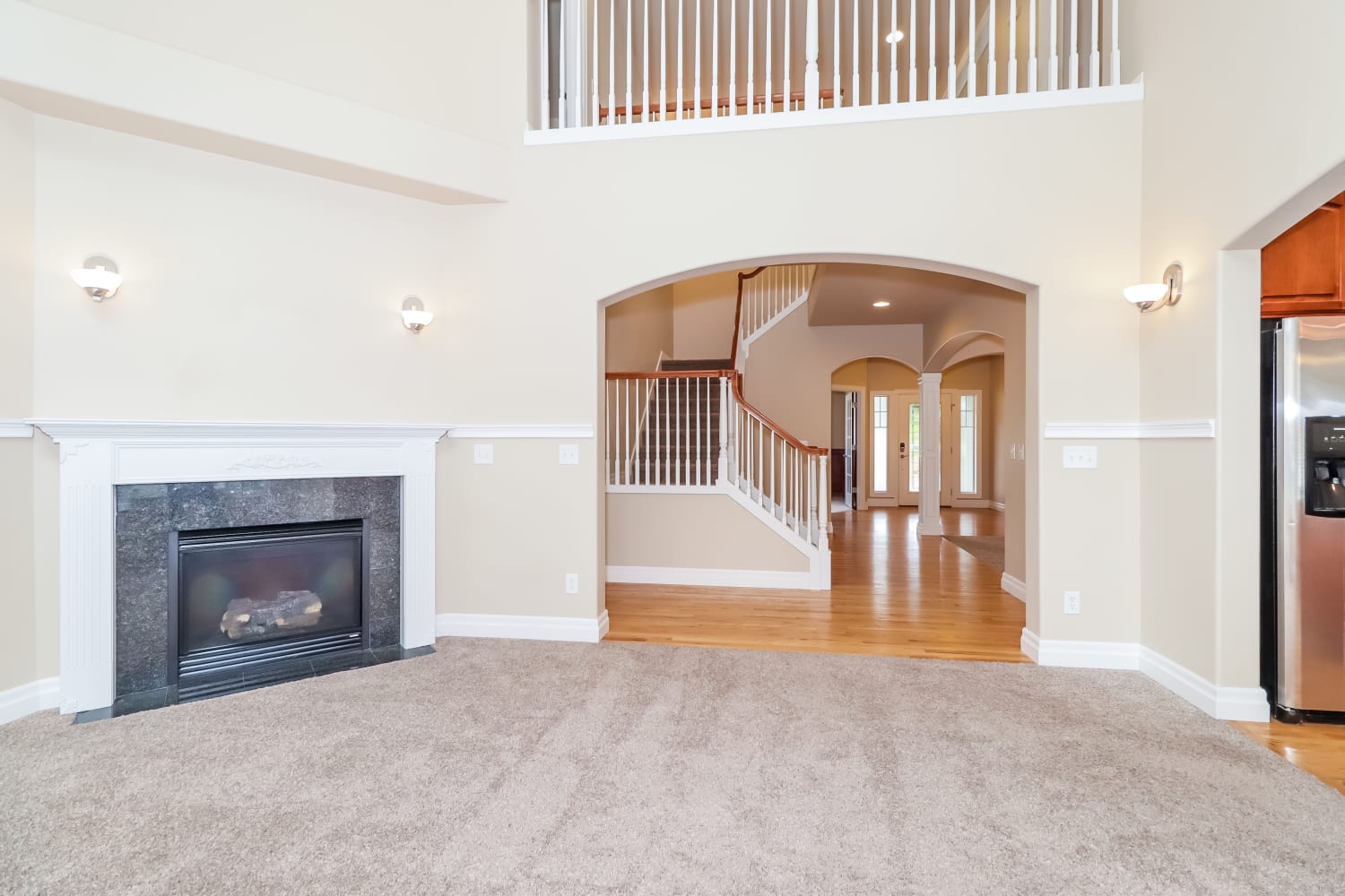 1550 Cypress Point Ave photo 4