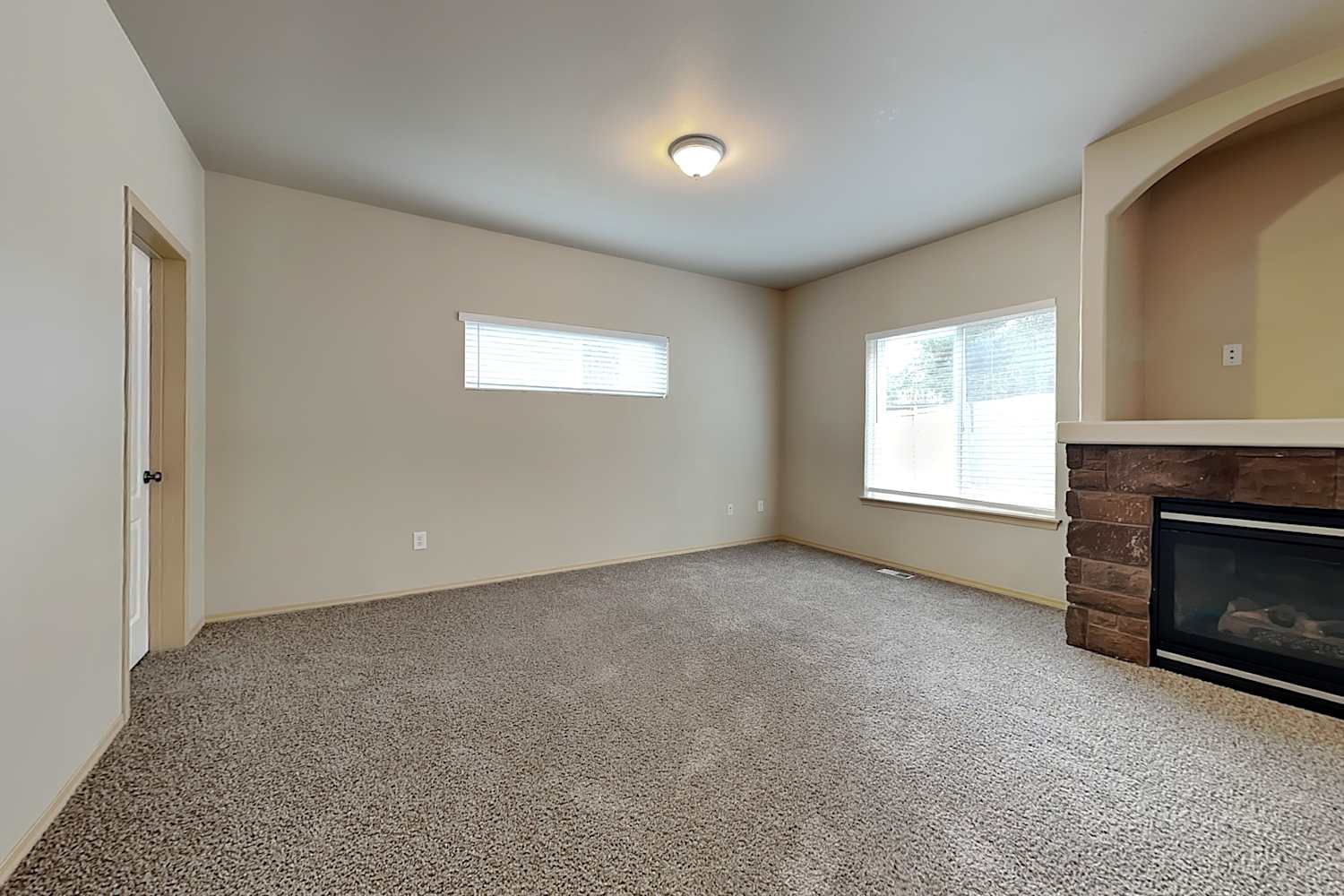 20427 98th Avenue Ct E photo 4