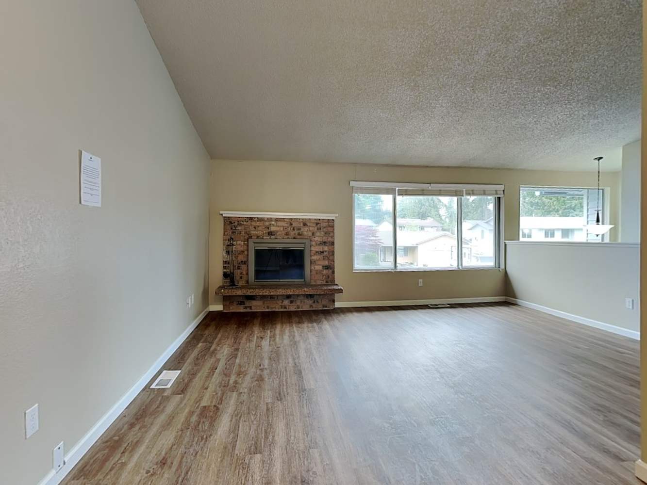 33832 35th Pl SW photo 5