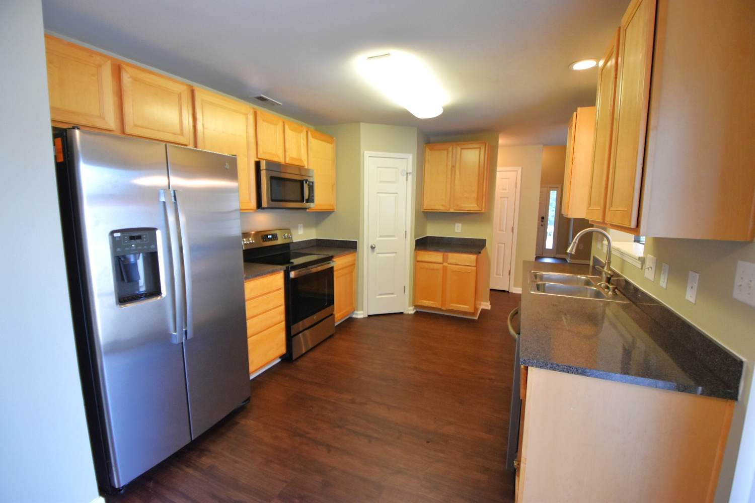 7888 Smith Pond Dr photo 5
