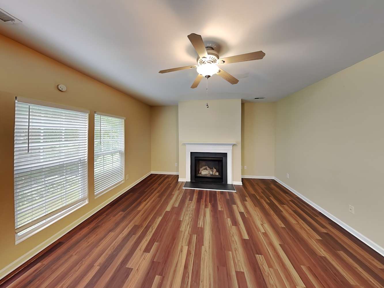 5032 Newport Landing Way photo 4