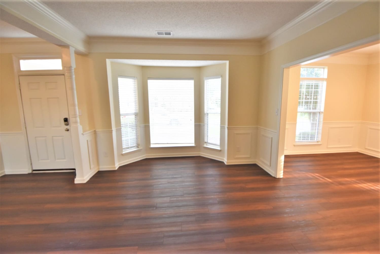 17113 Cabernet Ct photo 2